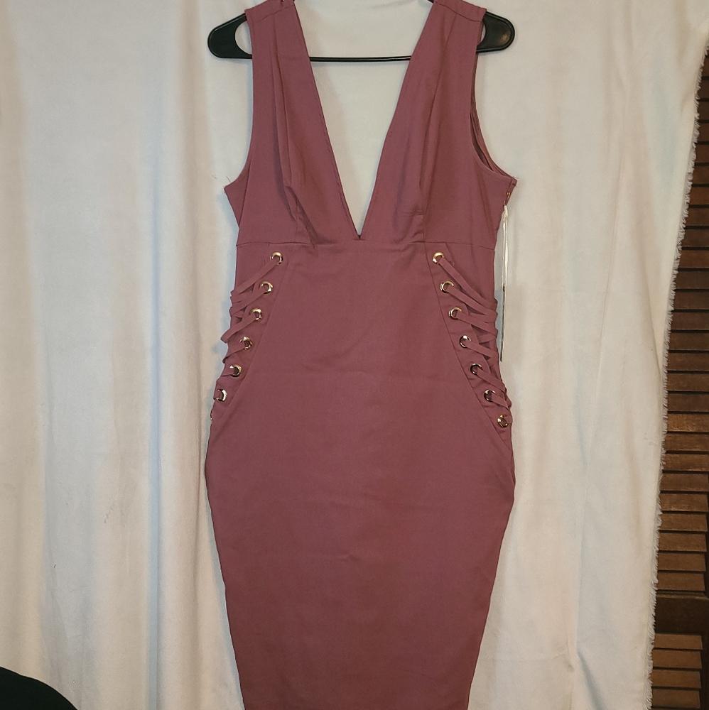 Bodycon pink dress